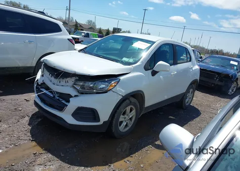 2017 Chevrolet Trax Ls from USA, damaged, VIN KL7CJNSB8HB072888